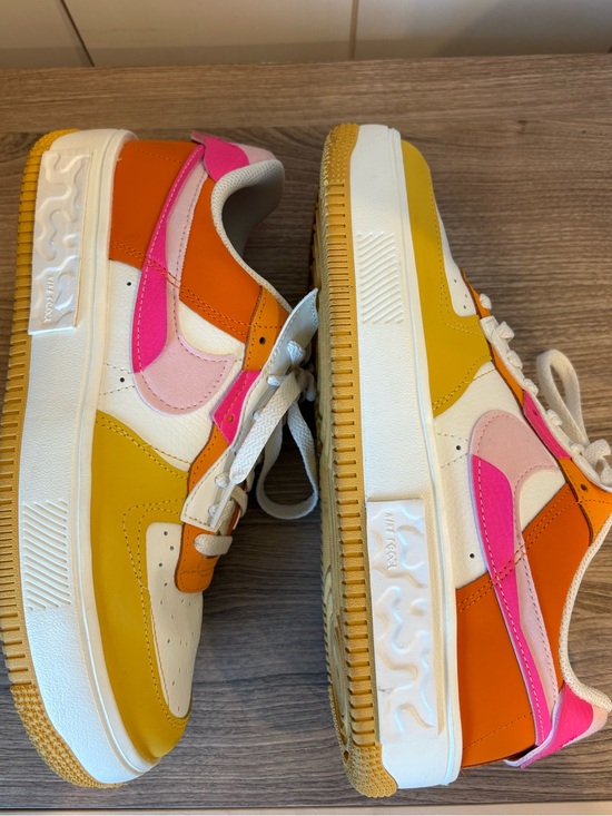 Nike Shoes - Nike Air Force 1 Fontanka Leather Womens Sneaks Size 10